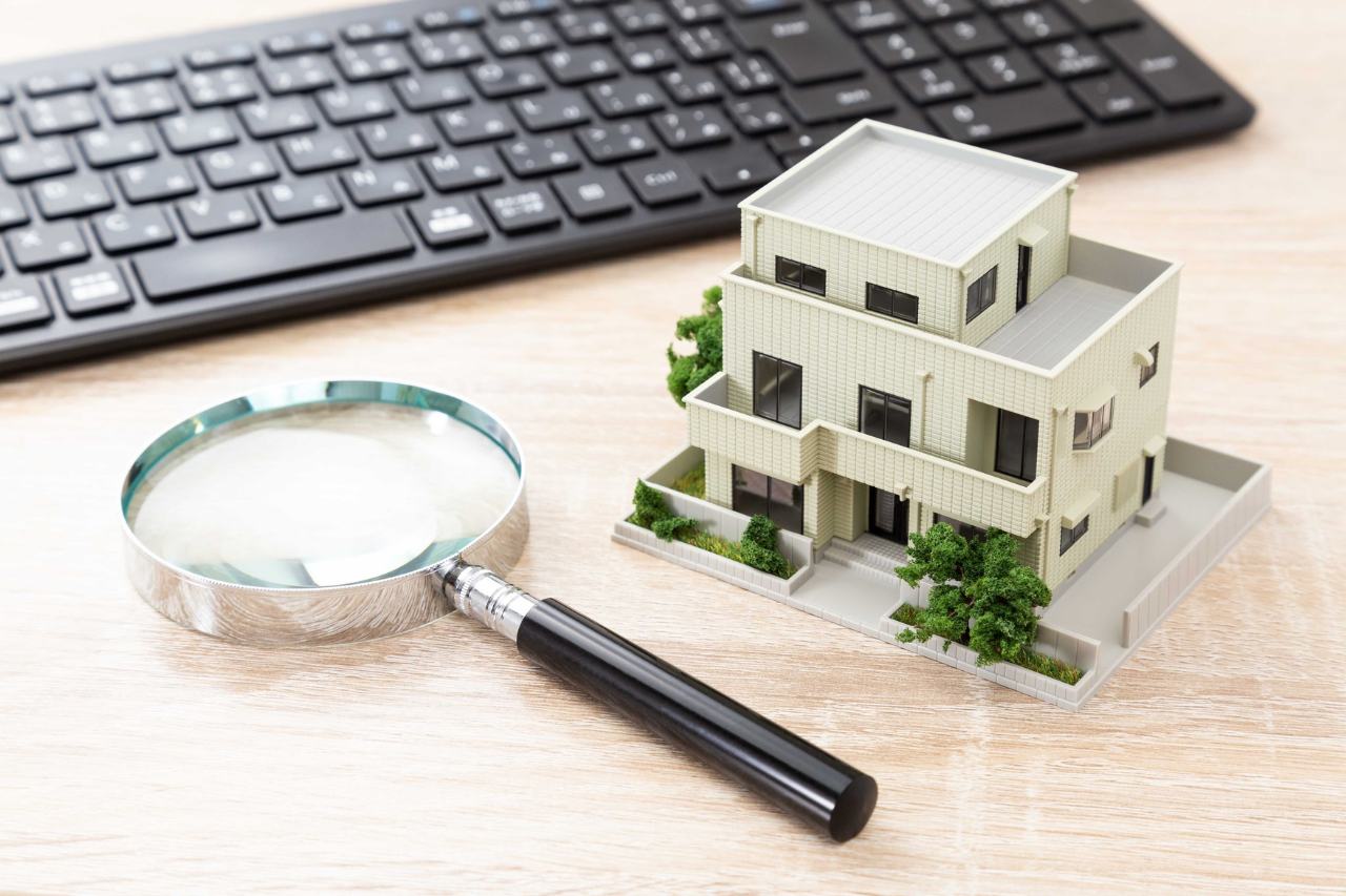 image diagnostiqueur immobilier loupe